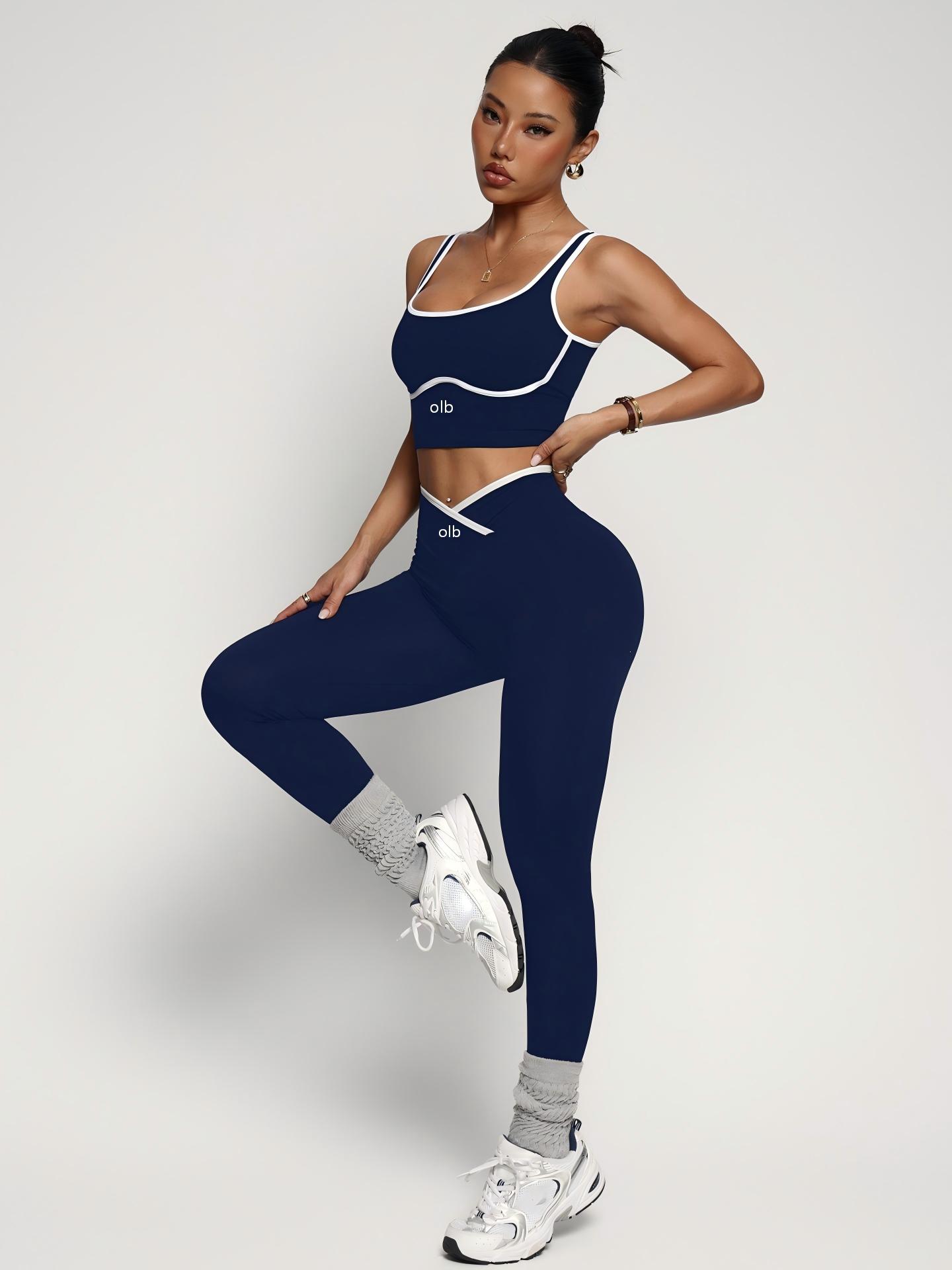 Completo sportivo da donna a 2 - Yoga Fitness Kit recensione e prezzo