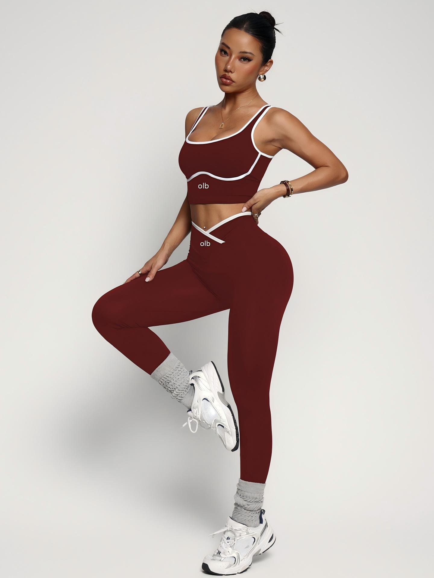 Completo sportivo da donna a 2 - Yoga Fitness Kit recensione e prezzo